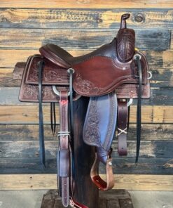 Saddle House Custom Lady Cowhorse. Size 15.5″ inch seat.