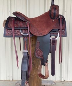 Saddle House Custom Cowhorse. 15″ seat.