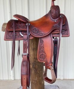 Saddle House Custom Cowhorse. 15.5″ seat.