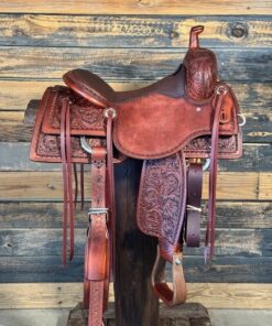 Saddle House Custom Lady Cowhorse. Size 15″ inch seat.