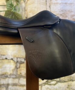 2015 Voltaire Stuttgart 17.5 2AA, PRO Panels, #309015